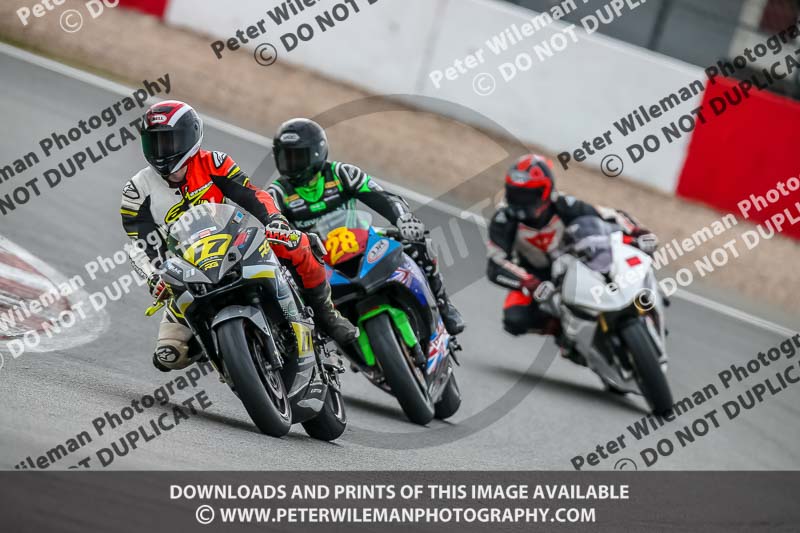 PJ Motorsport Photography;donington no limits trackday;donington park photographs;donington trackday photographs;no limits trackdays;peter wileman photography;trackday digital images;trackday photos